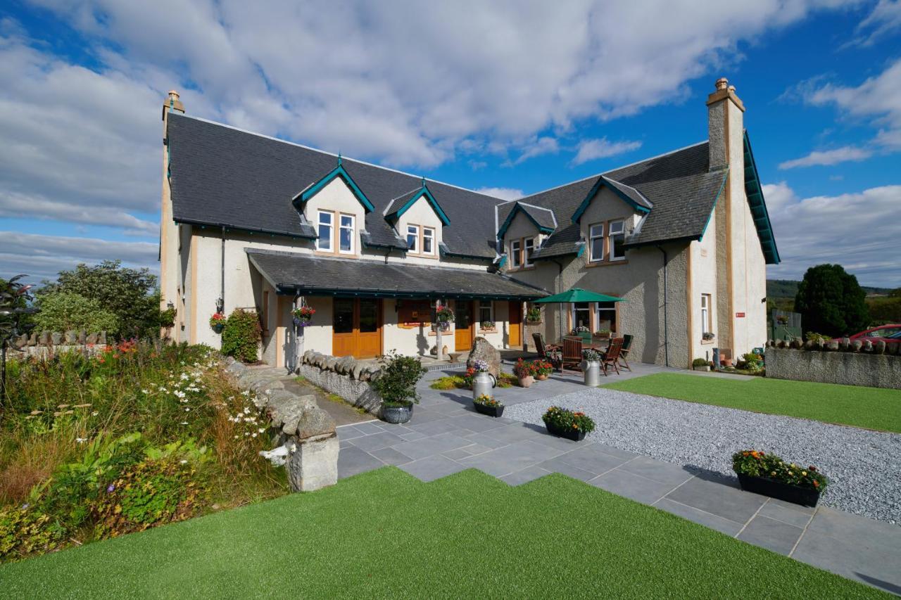 Daviot Lodge Extérieur photo