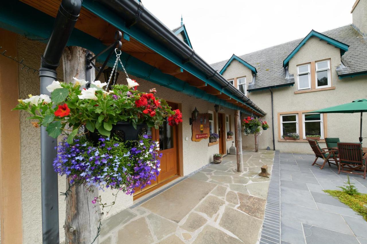Daviot Lodge Extérieur photo